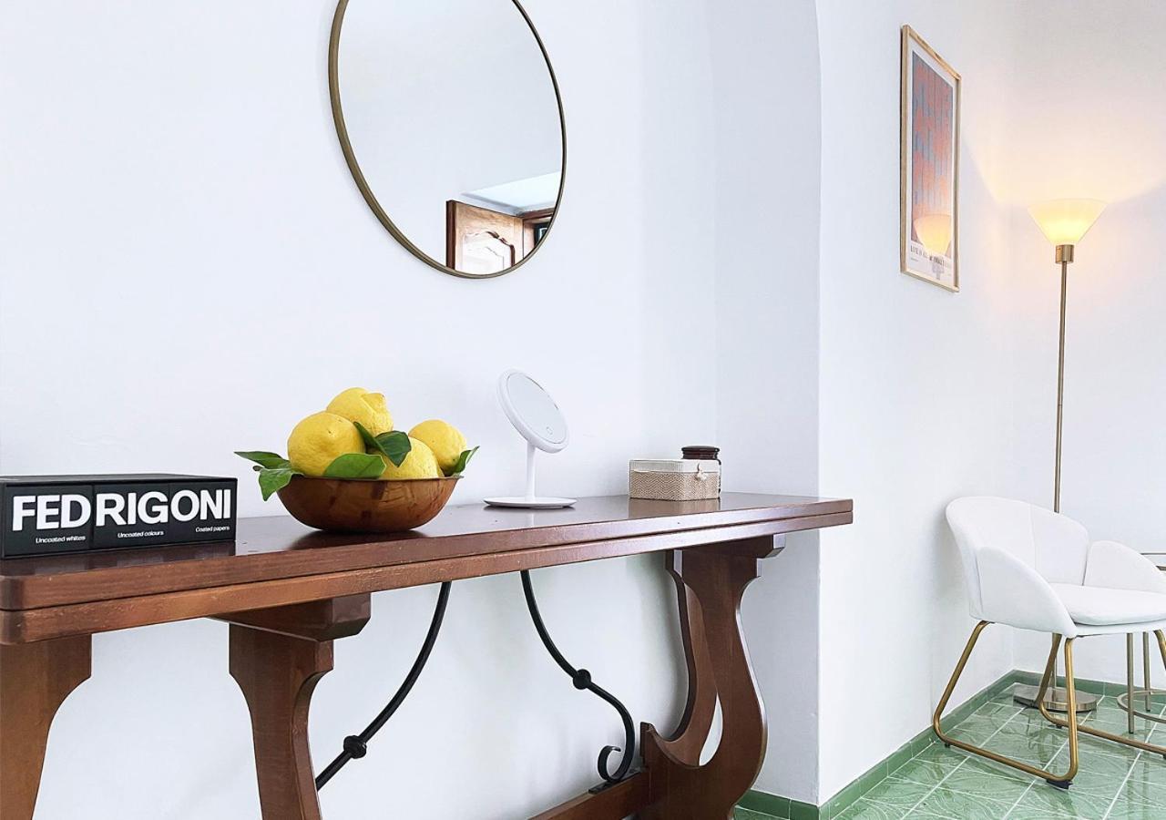Casa Intiso - Two Double Bedroom Apartment Positano Ngoại thất bức ảnh