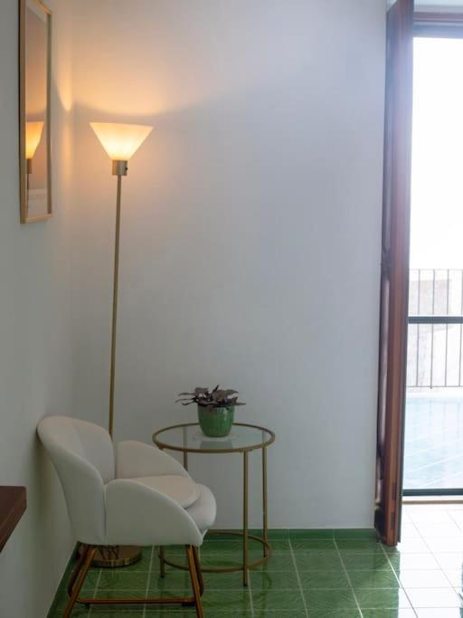 Casa Intiso - Two Double Bedroom Apartment Positano Ngoại thất bức ảnh